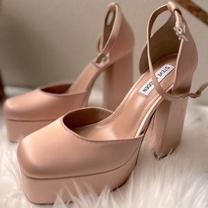 Steve Madden Tamy Champagne Satin